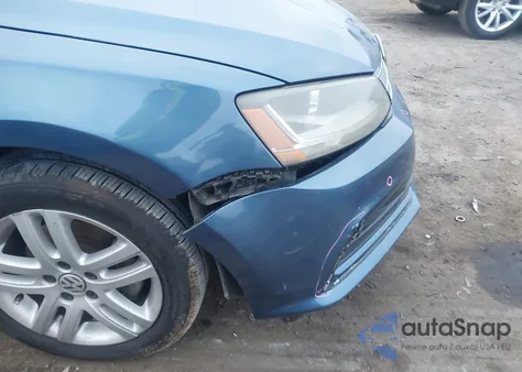 2018 Volkswagen Jetta 1.4T S из США, поврежденный, VIN 3VW2B7AJ4JM258942